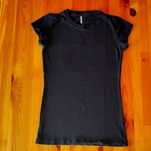 Black tee shirt by Tresics, size small.